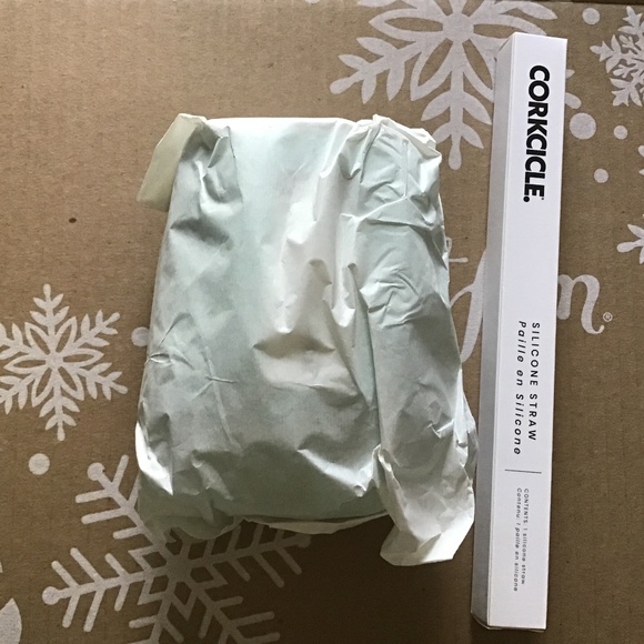 Corkcicle Stemless Insulated Wine Glass & Straw - Picture 2 of 2